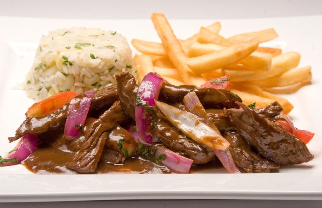 Lomo saltado